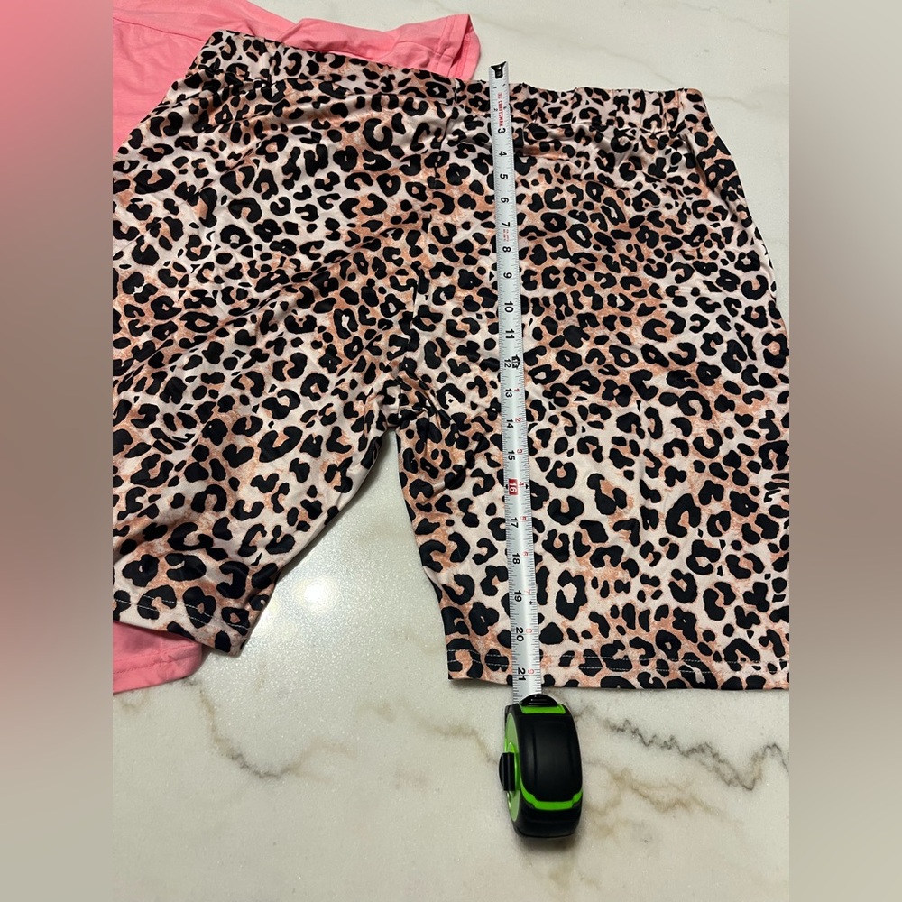 Pink/Leopard Print Short Set - Picture 2 of 8